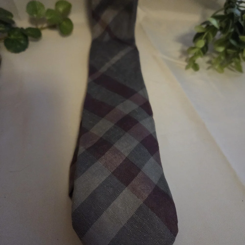 Burberry London Plaid Silk Linen Tie Made in England  Designer Necktie Prom - Picture 5 of 11